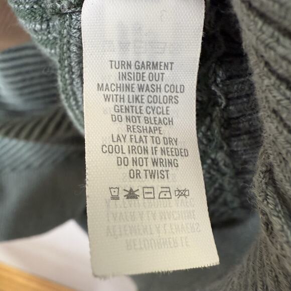 OFFLINE by Aerie Ribbed Half Zip Sweater Green Striped Thumbholes XL Pullover - Picture 7 of 9